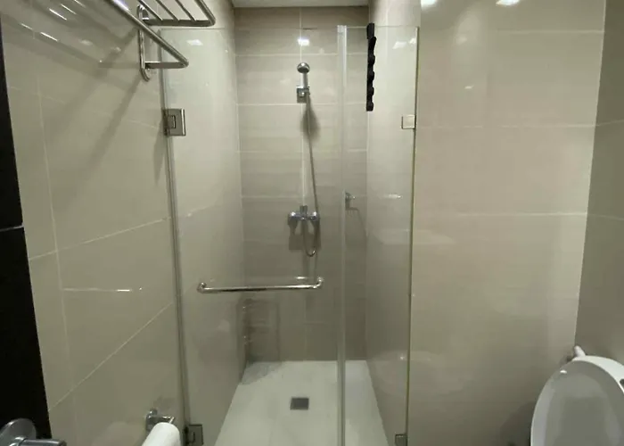 Alliyah's Condotel Near Naia Terminal 3 Manila