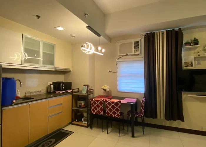 Alliyah's Condotel Near Naia Terminal 3
